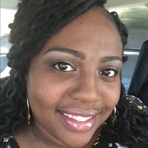 Meet your Posher, Janice